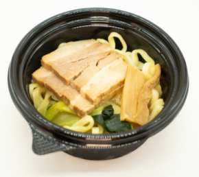 愛犬と楽しめる喜多方ラーメン坂内コラボ商品発売 ― おうちの食卓で“一緒にいただきます” ―
