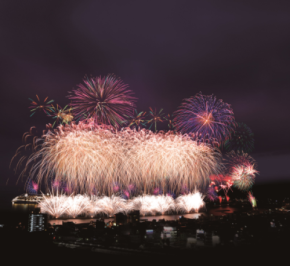 伊東温泉海の花火大会 今年は伊豆最多の15回実施!7/24~8/29の期間、最大4夜連続開催